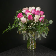 Load image into Gallery viewer,  18 Roses / Vase / Fancy