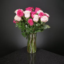 Load image into Gallery viewer,  24 Roses / Vase / Basic