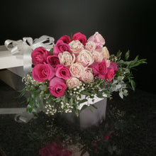 Load image into Gallery viewer,  24 Roses / Boxed / Fancy