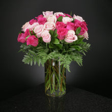 Load image into Gallery viewer,  36 Roses / Vase / Basic