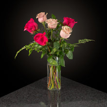 Load image into Gallery viewer,  6 Roses / Vase / Basic