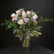 Load image into Gallery viewer,  12 Roses / Vase / Fancy