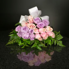 Load image into Gallery viewer,  18 Roses / Hand-Tied / Basic