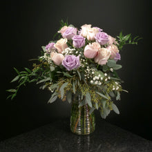 Load image into Gallery viewer,  18 Roses / Vase / Fancy