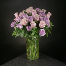 Load image into Gallery viewer,  36 Roses / Vase / Basic