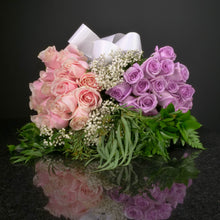 Load image into Gallery viewer,  36 Roses / Hand-Tied / Fancy