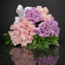 Load image into Gallery viewer,  50 Roses / Hand-Tied / Basic