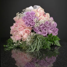 Load image into Gallery viewer,  50 Roses / Hand-Tied / Fancy