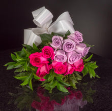 Load image into Gallery viewer,  12 Roses / Hand-Tied / Basic