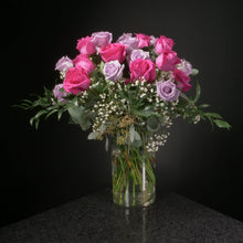 Load image into Gallery viewer,  24 Roses / Vase / Fancy
