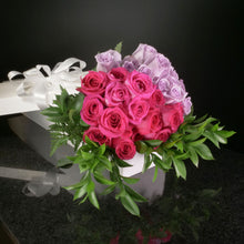 Load image into Gallery viewer,  36 Roses / Boxed / Basic