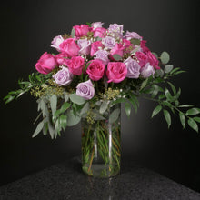 Load image into Gallery viewer,  36 Roses / Vase / Fancy