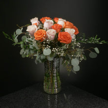 Load image into Gallery viewer,  18 Roses / Vase / Fancy
