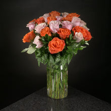 Load image into Gallery viewer,  24 Roses / Vase / Basic