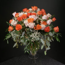 Load image into Gallery viewer,  50 Roses / Vase / Fancy