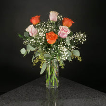Load image into Gallery viewer,  6 Roses / Vase / Fancy