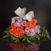 Load image into Gallery viewer,  18 Roses / Hand-Tied / Basic