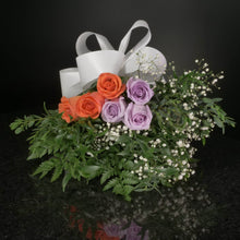 Load image into Gallery viewer,  6 Roses / Hand-Tied / Fancy