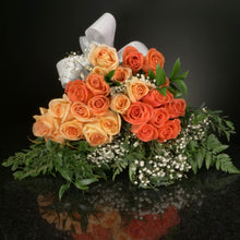 Load image into Gallery viewer,  24 Roses / Hand-Tied / Fancy