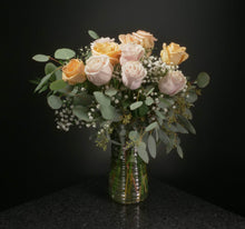 Load image into Gallery viewer,  12 Roses / Vase / Fancy