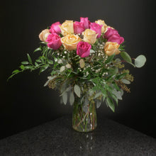 Load image into Gallery viewer,  18 Roses / Vase / Fancy