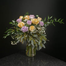 Load image into Gallery viewer,  12 Roses / Vase / Fancy