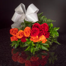 Load image into Gallery viewer,  12 Roses / Hand-Tied / Basic