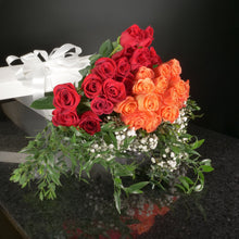 Load image into Gallery viewer,  36 Roses / Boxed / Fancy