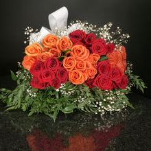 Load image into Gallery viewer,  36 Roses / Hand-Tied / Fancy