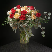 Load image into Gallery viewer,  24 Roses / Vase / Fancy