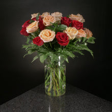 Load image into Gallery viewer,  24 Roses / Vase / Basic