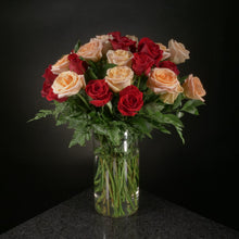 Load image into Gallery viewer,  36 Roses / Vase / Basic