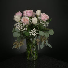 Load image into Gallery viewer,  12 Roses / Vase / Fancy