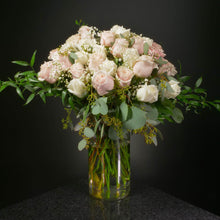Load image into Gallery viewer,  36 Roses / Vase / Fancy