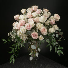 Load image into Gallery viewer,  50 Roses / Vase / Fancy