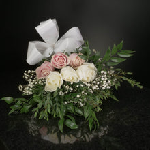 Load image into Gallery viewer,  6 Roses / Hand-Tied / Fancy
