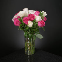 Load image into Gallery viewer,  24 Roses / Vase / Basic