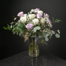Load image into Gallery viewer,  12 Roses / Vase / Fancy