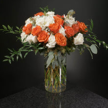 Load image into Gallery viewer,  36 Roses / Vase / Fancy