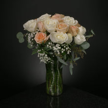 Load image into Gallery viewer,  24 Roses / Vase / Fancy