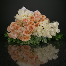 Load image into Gallery viewer,  50 Roses / Hand-Tied / Basic