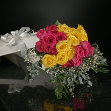 Load image into Gallery viewer,  24 Roses / Boxed / Fancy