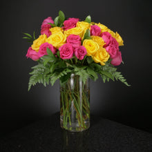 Load image into Gallery viewer,  36 Roses / Vase / Basic