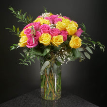 Load image into Gallery viewer,  36 Roses / Vase / Fancy