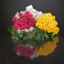 Load image into Gallery viewer,  36 Roses / Hand-Tied / Fancy