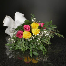 Load image into Gallery viewer,  6 Roses / Hand-Tied / Fancy