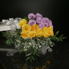 Load image into Gallery viewer,  24 Roses / Boxed / Fancy