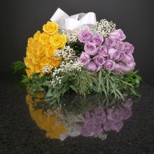 Load image into Gallery viewer,  36 Roses / Hand-Tied / Fancy