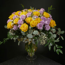 Load image into Gallery viewer,  50 Roses / Vase / Fancy