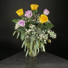 Load image into Gallery viewer,  6 Roses / Vase / Fancy